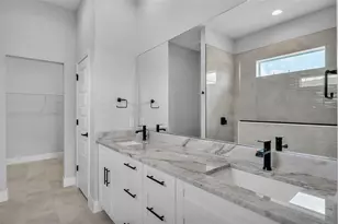 1171 Windjammer Dr, Lakeland, FL 33803 - Photo 24