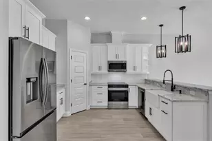 1171 Windjammer Dr, Lakeland, FL 33803 - Photo 16