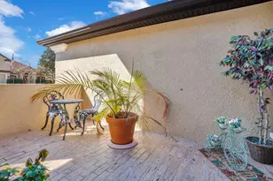 444 Oaklanding Blvd, Mulberry, FL 33860 - Photo 2