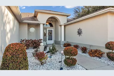 5823 Cockatiel Court, Lakeland, FL 33809 - Photo 10