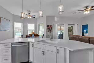 5823 Cockatiel Ct, Lakeland, FL 33809 - Photo 24