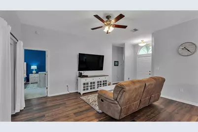 5823 Cockatiel Court, Lakeland, FL 33809 - Photo 16