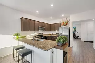 6260 Dolostone Dr, Lakeland, FL 33811 - Photo 10