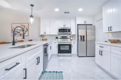 18314 Aintree Court, Tampa, FL 33647 - Photo 12