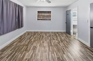 223 S Shore Dr, Eagle Lake, FL 33839 - Photo 22