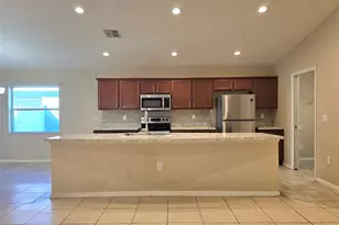 1022 Rivershore Ave, Lakeland, FL 33809 - Photo 4