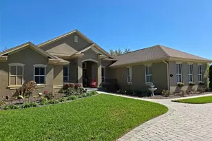 5629 Hillside Landings Rd, Lakeland, FL 33810 - Photo 2
