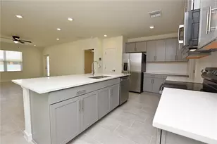 3183 Cup Dr, Lakeland, FL 33803 - Photo 6