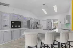 8926 Cypresswood Dr, Lake Wales, FL 33898 - Photo 8