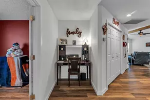 6727 Nells Way, Lakeland, FL 33813 - Photo 6