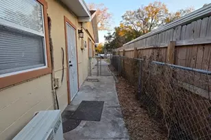 1837 Lynncrest Rd, Lakeland, FL 33803 - Photo 46