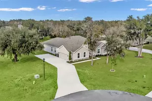 6482 English Creek Dr, Lakeland, FL 33811 - Photo 4