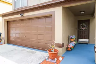 716 Burlwood St, Brandon, FL 33511 - Photo 4