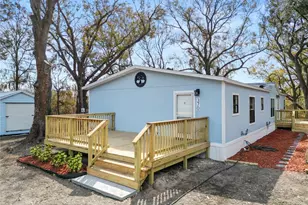 370 Cameron St, Mulberry, FL 33860 - Photo 2