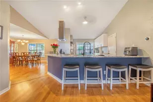 194 S Lake Mariam Dr, Winter Haven, FL 33884 - Photo 14