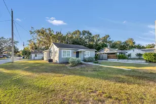 1201 5th St NE, Winter Haven, FL 33881 - Photo 2