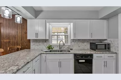 6531 Newman Circle E, Lakeland, FL 33811 - Photo 12