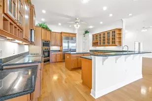 6779 Huntington Hills Blvd, Lakeland, FL 33810 - Photo 8