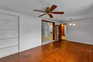 635 W Valencia Ct, Bartow, FL 33830 - Photo 16