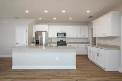 2169 Sutton Ridge Avenue, Lakeland, FL 33810 - Photo 8