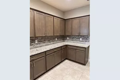 5810 Christiansen Court, Lakeland, FL 33812 - Photo 18