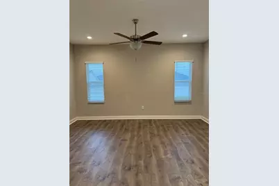 5810 Christiansen Court, Lakeland, FL 33812 - Photo 10