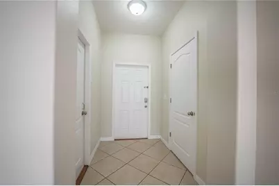 6334 Torrington Circle, Lakeland, FL 33811 - Photo 2