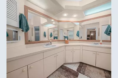 5888 Sandpipers Drive, Lakeland, FL 33809 - Photo 16