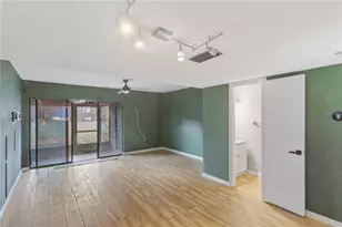 1836 N Crystal Lake Dr, Lakeland, FL 33801 - Photo 6