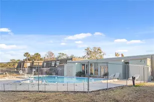 1836 N Crystal Lake Dr, Lakeland, FL 33801 - Photo 24