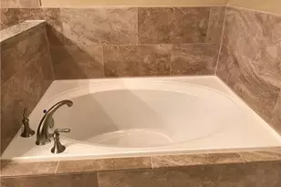 6805 Shimmering Dr, Lakeland, FL 33813 - Photo 14