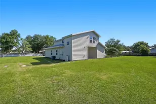 123 S Wiggins Rd, Plant City, FL 33566 - Photo 42