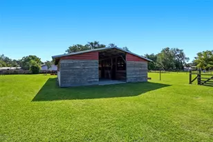 123 S Wiggins Rd, Plant City, FL 33566 - Photo 38