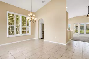 3372 Turnberry Ln, Lakeland, FL 33803 - Photo 8