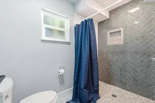 5225 Glenmore Dr, Lakeland, FL 33813 - Photo 38