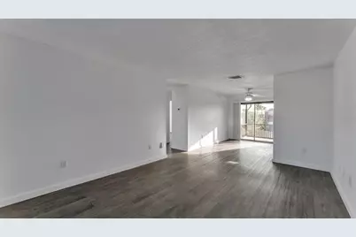 1920 E Edgewood Drive #M2, Lakeland, FL 33803 - Photo 16