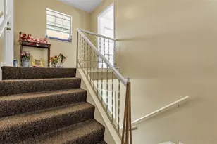 1920 E Edgewood Dr, Lakeland, FL 33803 - Photo 14