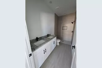 113 E Bullard Avenue, Lake Wales, FL 33853 - Photo 4