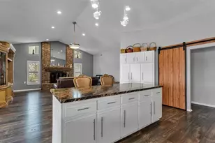 2865 Hammock Dr, Plant City, FL 33566 - Photo 16