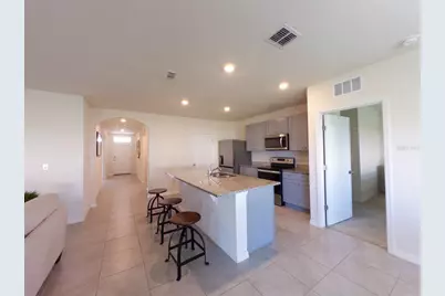5619 Siltstone Street, Lakeland, FL 33811 - Photo 2
