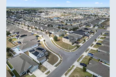 829 Landmark Hills Drive, Haines City, FL 33844 - Photo 8