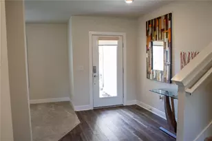 3887 Spruce Creek Dr, Lakeland, FL 33811 - Photo 8