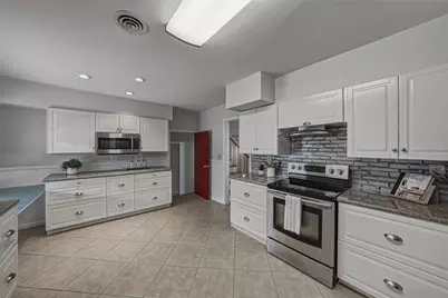 2215 Woodbine Avenue, Lakeland, FL 33803 - Photo 14