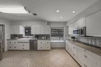 2215 Woodbine Avenue, Lakeland, FL 33803 - Photo 12