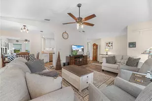 6093 Seagull Ln, Lakeland, FL 33809 - Photo 4