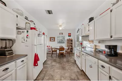516 Mimosa Avenue, Bartow, FL 33830 - Photo 8