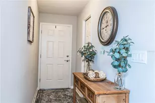 928 Aruba Ave, Mulberry, FL 33860 - Photo 4