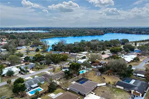 405 Lake Ned Rd, Winter Haven, FL 33884 - Photo 4