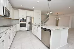 3953 Aquilla Dr, Lakeland, FL 33810 - Photo 6