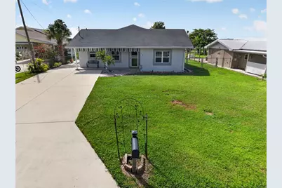 148 N Lake Reedy Boulevard, Frostproof, FL 33843 - Photo 2